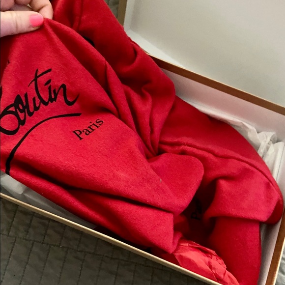 Christian Louboutin size 36 paid $900, worn twice - Picture 6 of 7